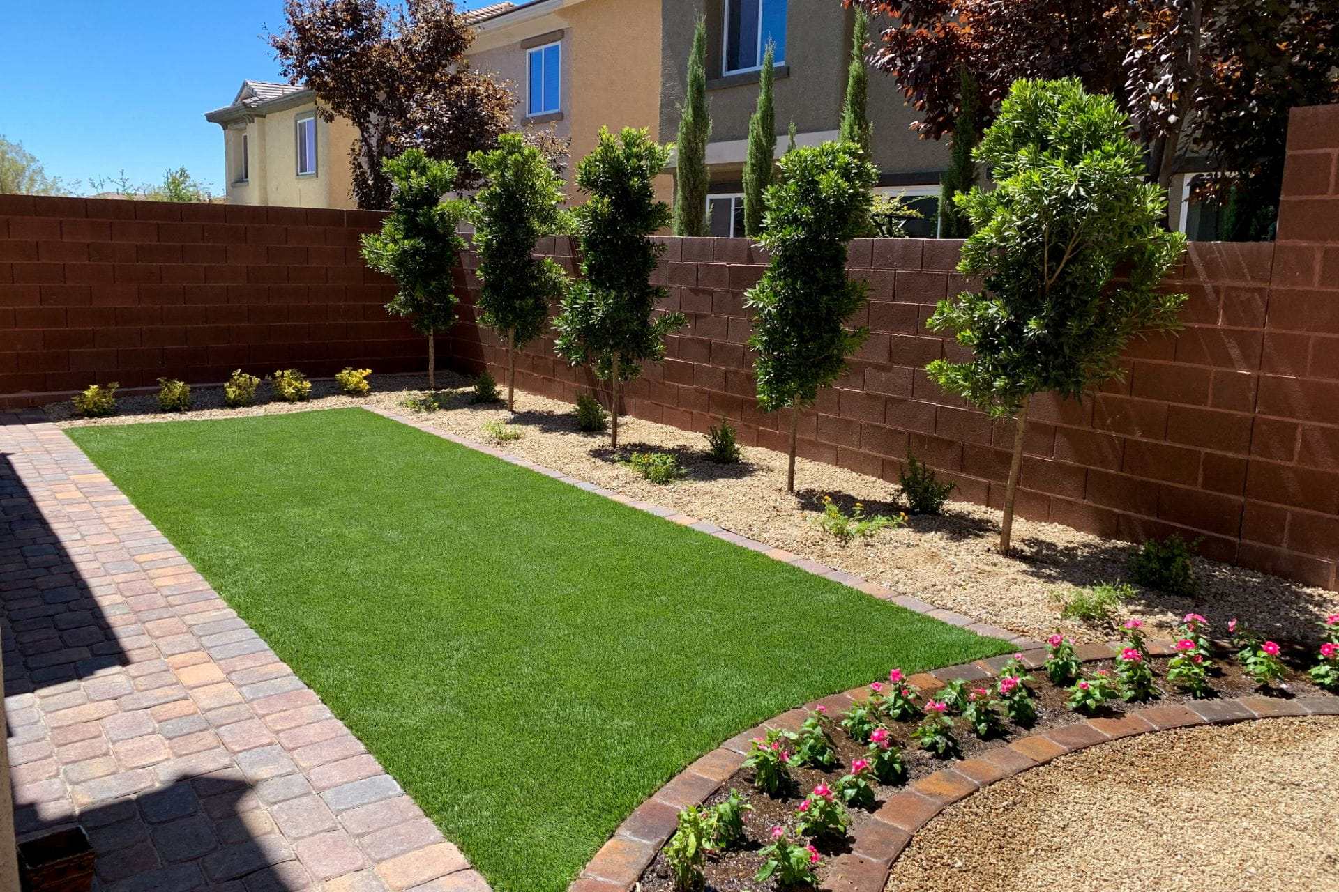 Fake Grass Vs. Desert Landscaping What's Best In Las Vegas?